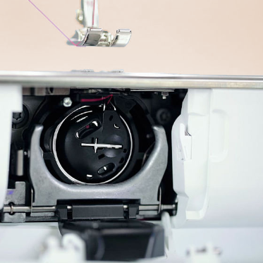 BERNINA 770 QE Plus - open bobbin compartment and BERNINA Hook close-up