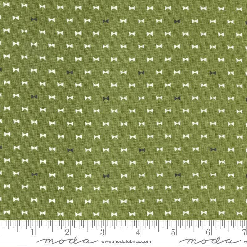 Main Street - Grass 55645-13 - 44" Wide - Moda