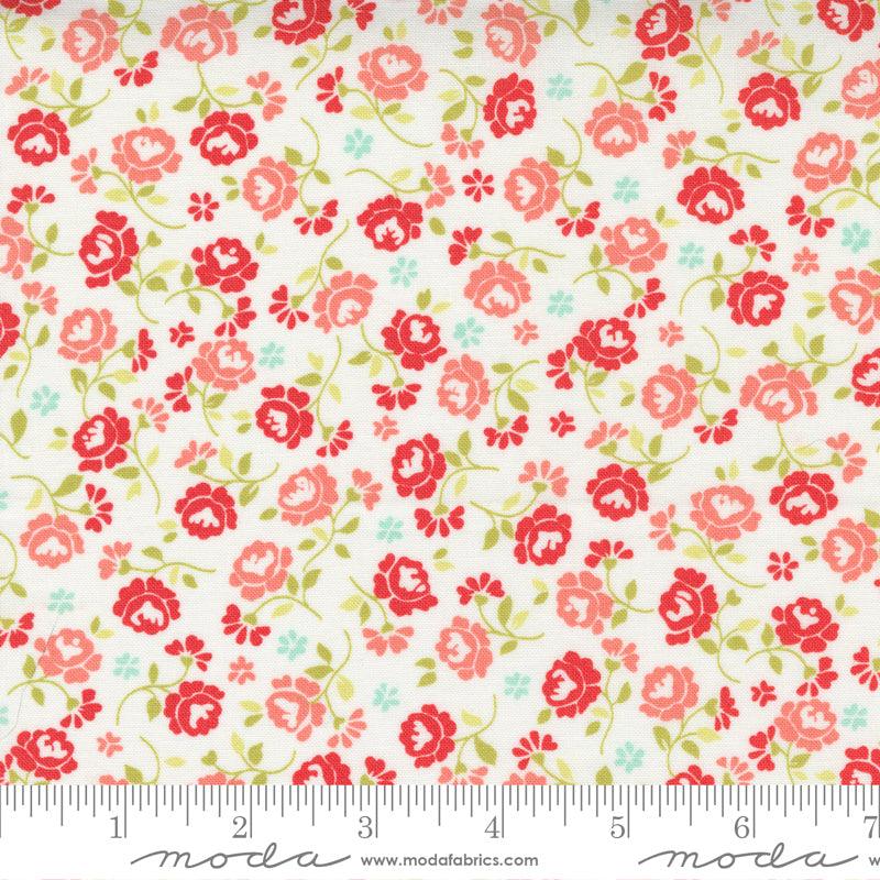 Fresh Fig Favourites - Ivory Small Flowers - 44" Wide - Moda - Kawartha Quilting and Sewing LTD.
