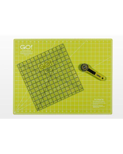 GO! Rotary Cutting Mat-18" x 24" Double Sided - Kawartha Quilting and Sewing LTD.